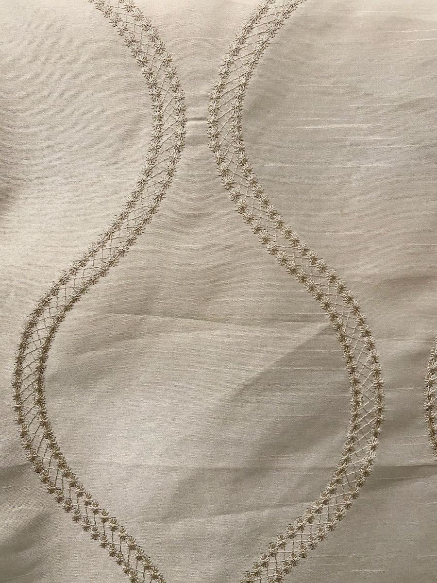Grace 03 Eggshell